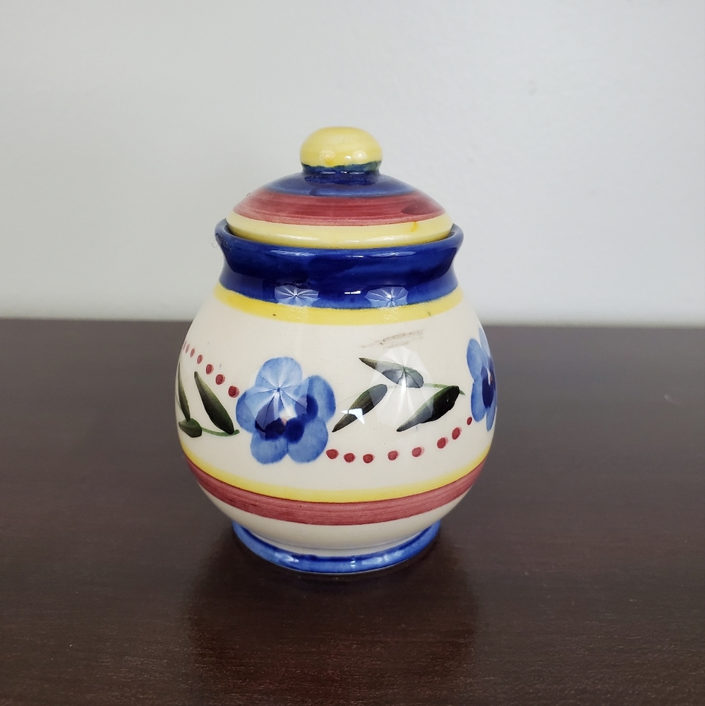Ceramica Yapacunchi Lidded Sugar/Condiment Jar With Wood Spoon - Picture 2 of 10
